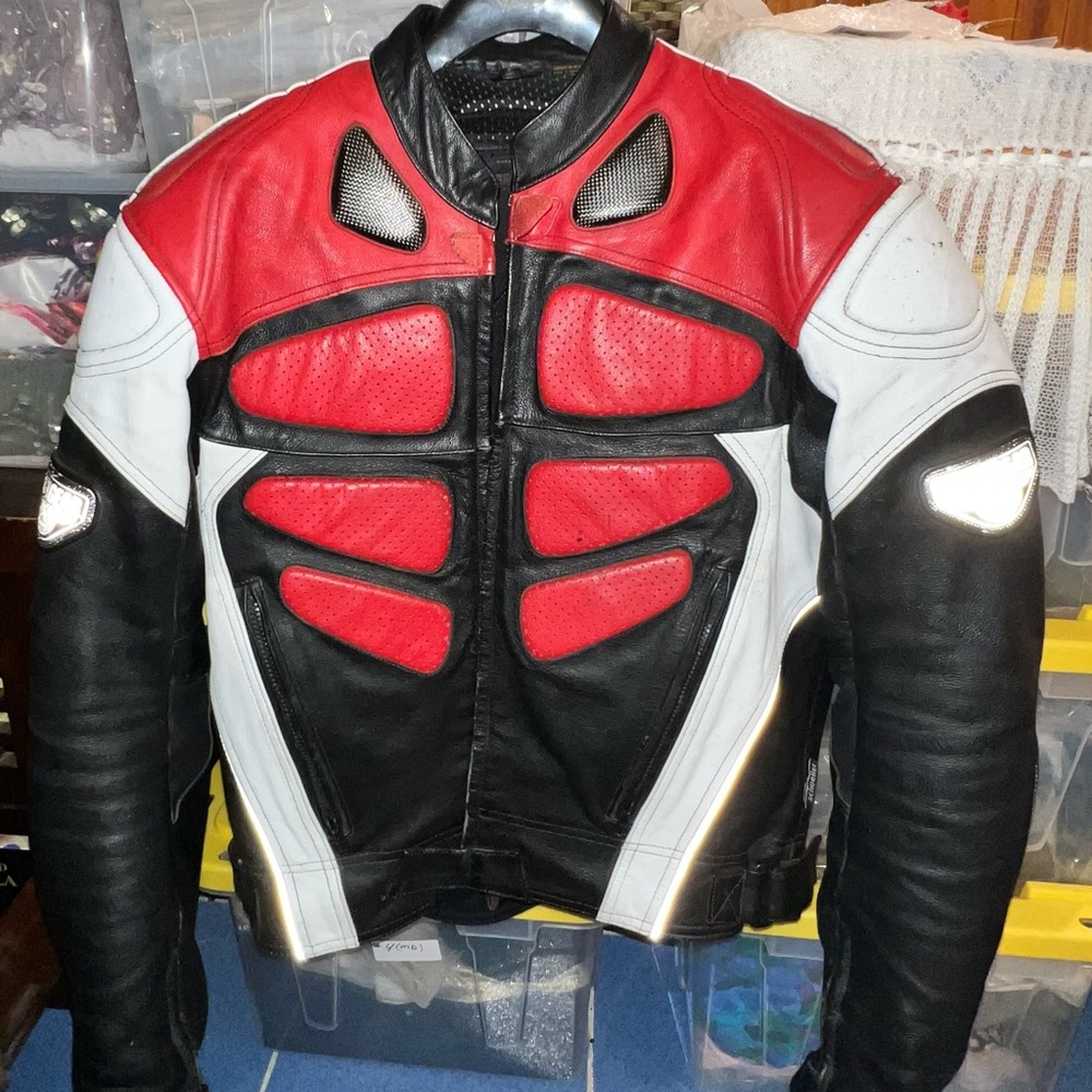 FIRSTGEAR INTERSPORT Armored Motorcycle Leather Jacket Size L (44)